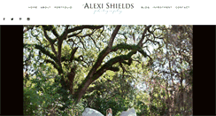 Desktop Screenshot of alexishields.com